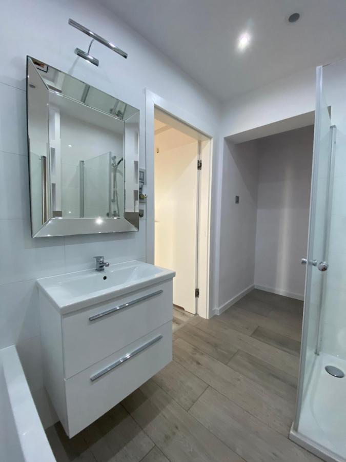 Capital Towers Splendor Apartment Жешов Екстериор снимка